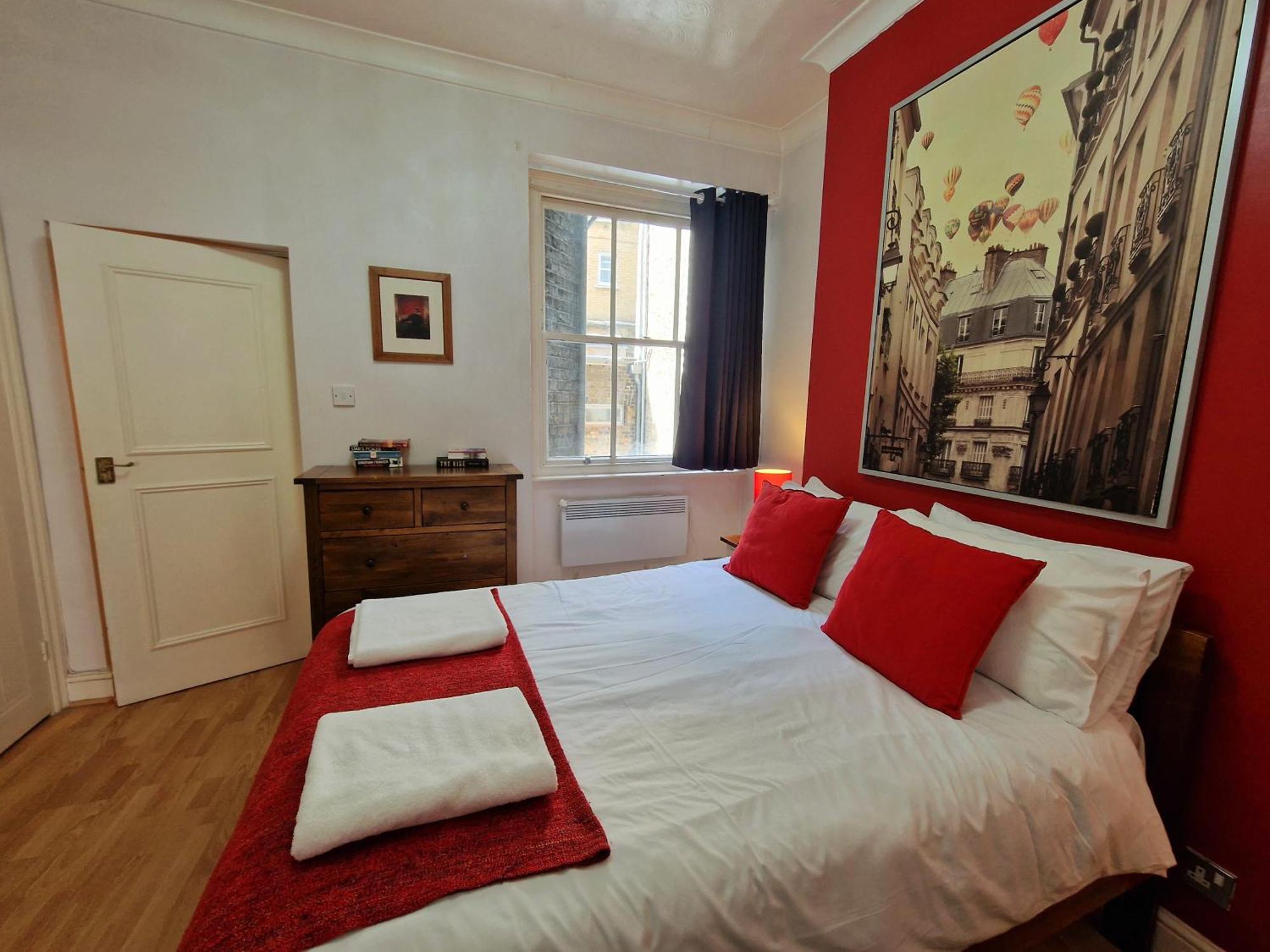 Apartament Cozy Flat, 5 Minute Walk To Oxford Circus Londyn Zewnętrze zdjęcie